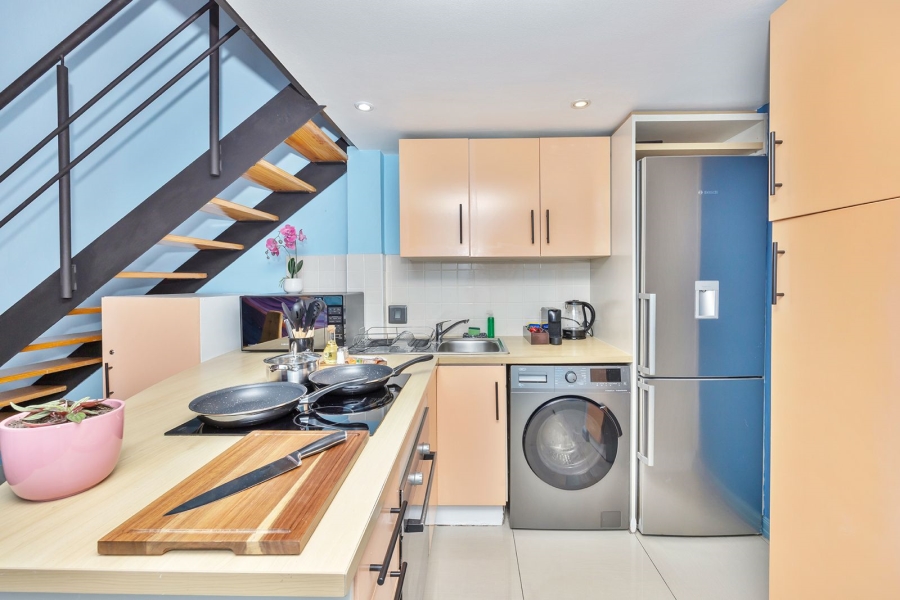 1 Bedroom Property for Sale in Cape Town City Centre Western Cape